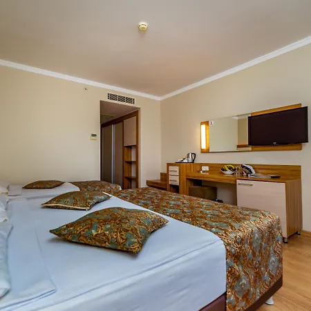 Hotel Calimera Hane Garden Side