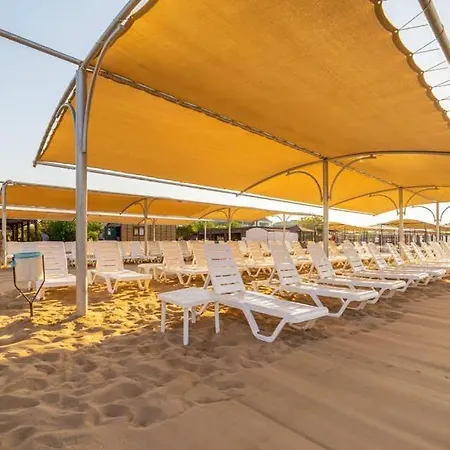 Отель Calimera Hane Garden