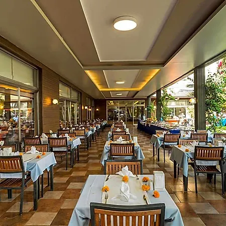 ホテル Calimera Hane Garden 5*
