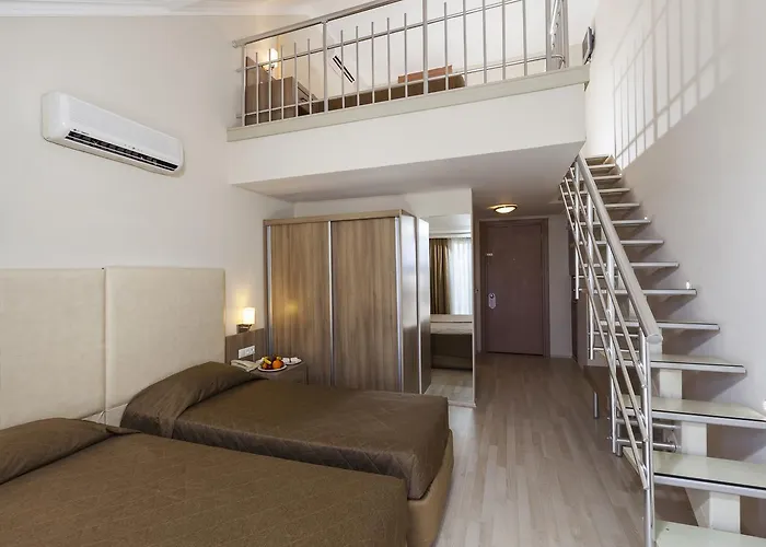 Hotel Calimera Hane Garden