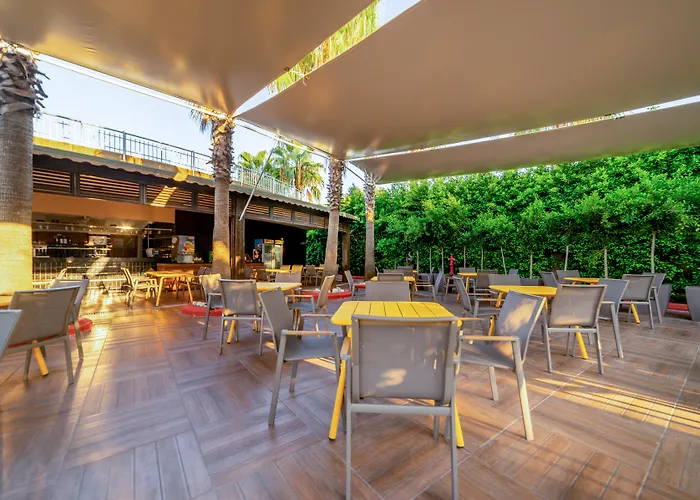 Calimera Hane Garden